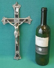 VECCHIO CROCIFISSO CRISTO VINTAGE CON TESCHIO FRATE SACERDOTE IN METALLO. AD56