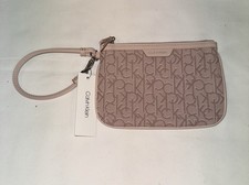 Borsa pochette piccola rosa