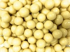 NOCCIOLE RICOPERTE DI