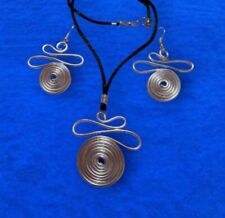 Collana e orecchini In Filo Di Alluminio fatti a mano stile boho hippie tribale