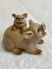 Pigs Smiling Figurine - Baby