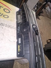 2GM853651  MASCHERINA PARAURTI ANTERIORE VOLKSWAGEN T CROSS (STEMMA ROTTO)