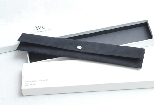 Iwc originale travel watch - travel,