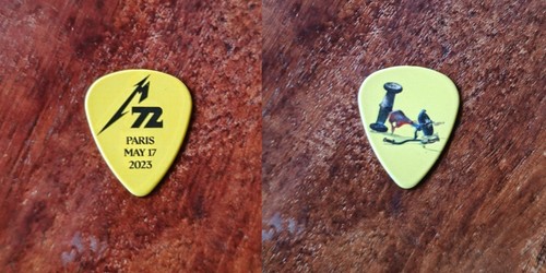 Metallica guitar pick paris - guitar,