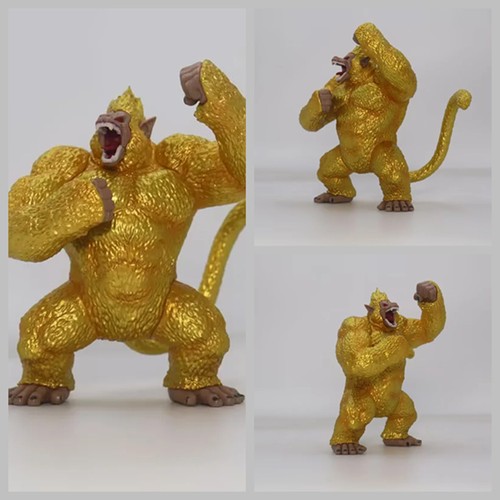 Statua golden great ape - d.b.z,
