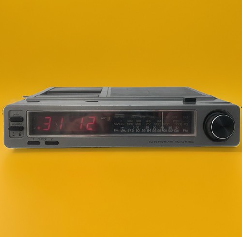 Philips 790 radiosveglia