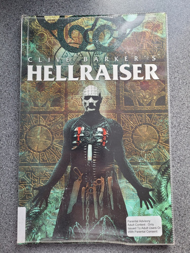 Clive barker hellraiser - clive,