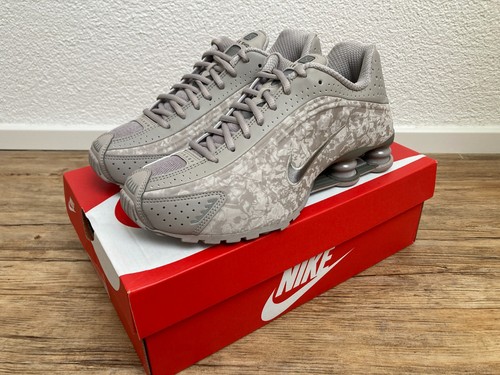 Nike shox sneaker - nike, r4