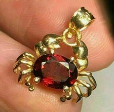 Ciondolo granchio solitario