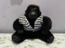 MAGAGO GORILLA MACARENA ANNI 90’