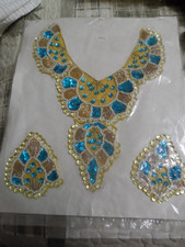 ABITO PAILLETTES BORDO