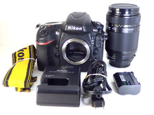 Nikon D800 fotocamera digitale reflex 36,3 megapixel corpo + obiettivo AF Nikkor 70-210 mm FX set Giappone