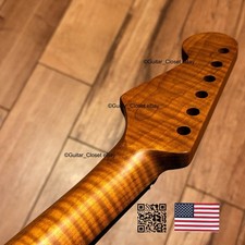V-Shaped Roasted Flame Maple