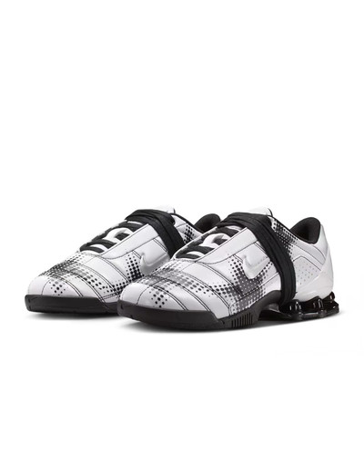 Ir8176 100 nike total shox - ir8176-100,