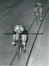 Belle photo originale Michel Rousseau pistard français Zurich 1961