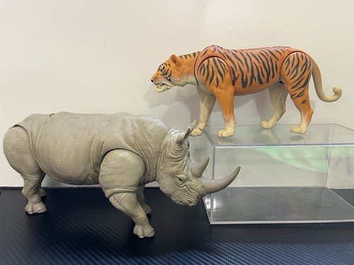 Jumanji rhino tiger - jumanji, animals
