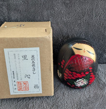 Bambola Kokeshi creativa