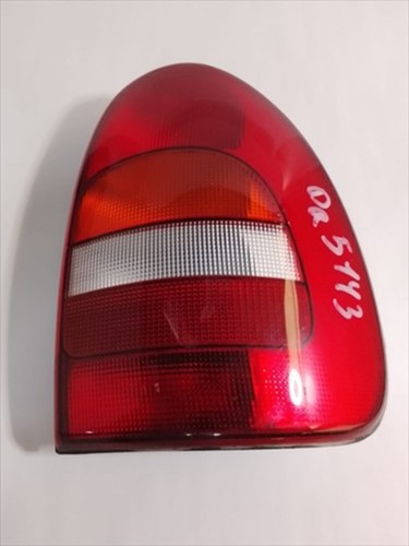 393829 faro posteriore destro