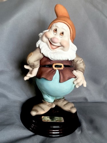 Giuseppe armani disney statua - giuseppe,
