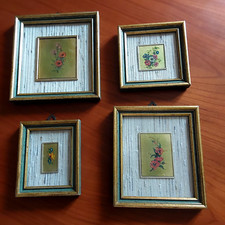 Serie di 4 quadretti su foglio