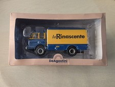 Camion d'epoca De Agostini La Rinascente - Piccoli difetti sulla scritta Rinasce