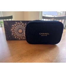 Beauty bag blu Chanel tweed
