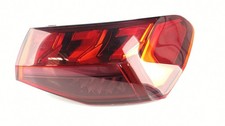 8y0945208 right rear lights - right,