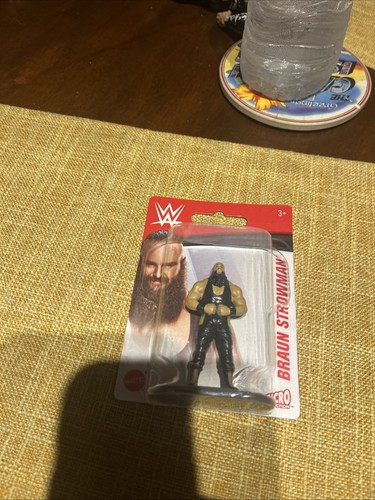 Braun strowman wwe action - wwe, 3"