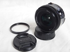 Nikon AF 28mm f2.8 AF-D Nikkor + Skylight Very Good Condition Ottime Condizioni