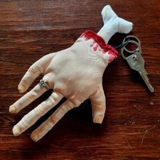 Portachiavi MANO SANGUINANTE