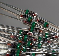 10 pezzi - ESM BB103 - 750mV -VARICAP diodi vetro RDT vintage - testati - NOS