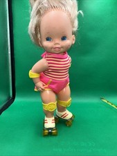 #N3- Bambola pattini a rotelle