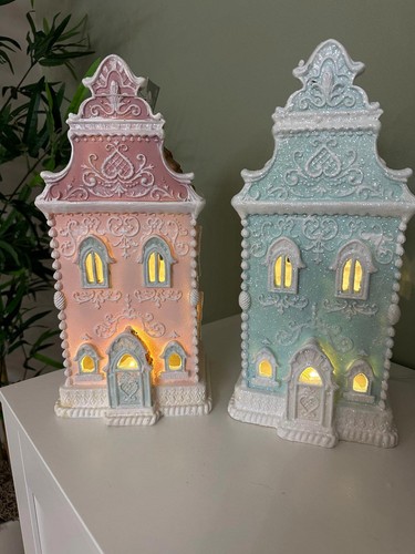 Pink blue light up victorian - &,
