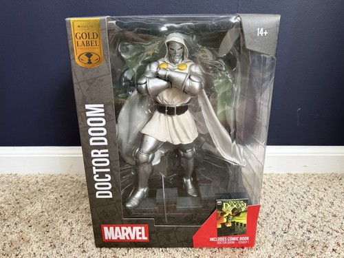 Statua mcfarlane doctor doom - doctor,
