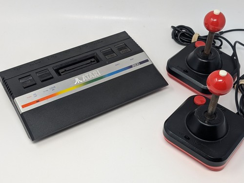 Atari 2600 junior - 2600, (jr.)