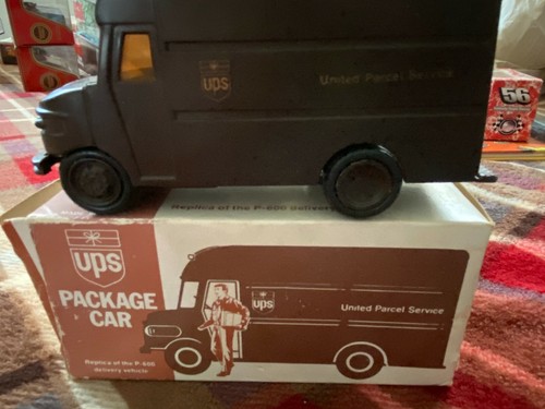 Ups 1977 replica - 1977,
