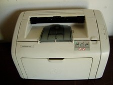 HP LaserJet 1018 A4 Mono Laser Printer ,usata ma perfettamente funzionante,