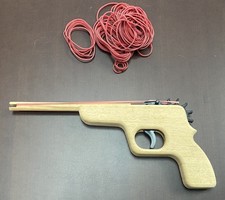 PISTOLA GIOCATTOLO IN LEGNO