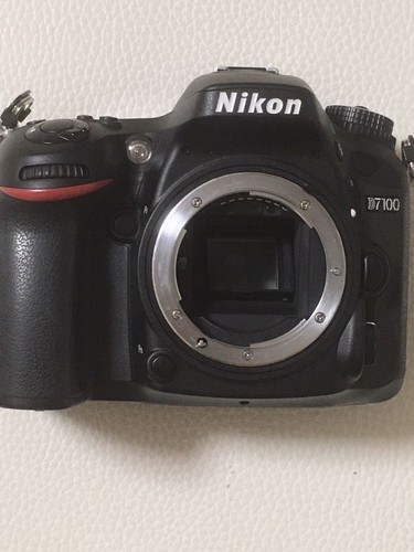 Corpo nikon d7100 set di - un,