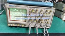 1PCS TEKTRONIX oscilloscopio