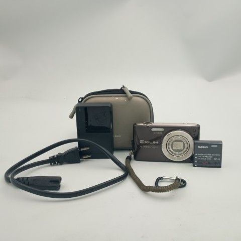 Fotocamera digitale compatta