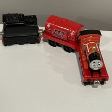 Thomas il treno 2002 James serbatoio motore + tender pressofuso treno jet carburante carbone 1H8