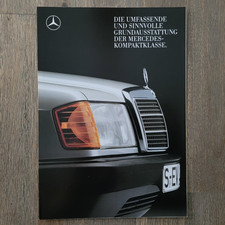 Mercedes 190E W201 dotazione