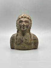 Oggetto busto in pietra