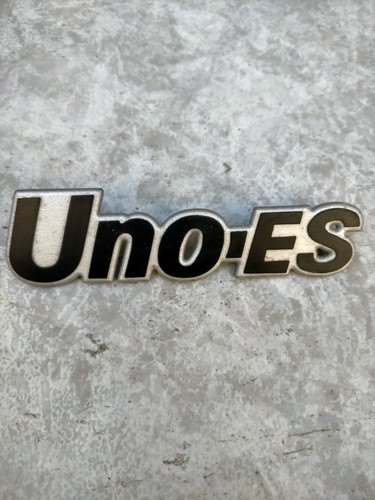 Fiat uno logo - uno, scritta