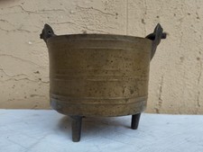 ANTICO XIX secolo PICCOLO SECCHIO TRIPODE TREPPIEDE IN BRONZO MANICO IN FERRO