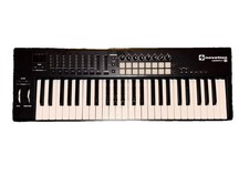 Novation Launchkey49 Controller MIDI NOVLKE49MK2: SENZA CAVO DI ALIMENTAZIONE