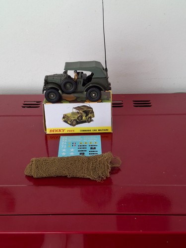 Dinky toy france 810 - toy, dodge