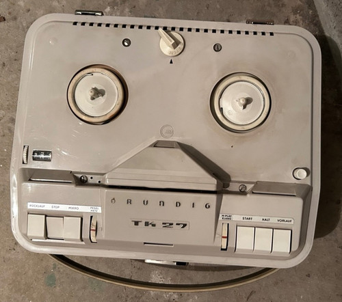 Grundig registratore nastro - registratore, a