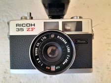 Fotocamera Ricoh 35 Zf con